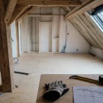 Aménager des combles : combles en cours d’aménagement, isolation et plancher neuf